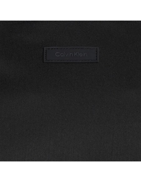 CALVIN KLEIN CHAQUETA K10K112074_NG NEGRO (M) CALVIN KLEIN CHAQUETA K10K112074_NG NEGRO (M)